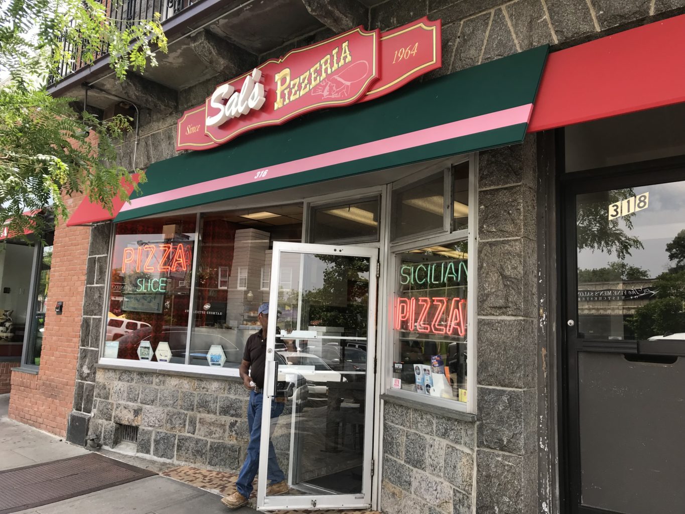 sal's pizza mamaroneck delivery